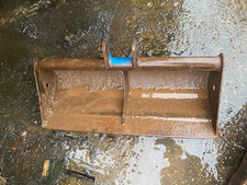 30"/ 760mm Grading bucket P/D 30mm D/W 100mm C/C 85mm (HF886)