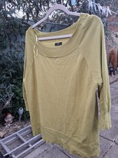 Ladies M&co Jumper Size 20