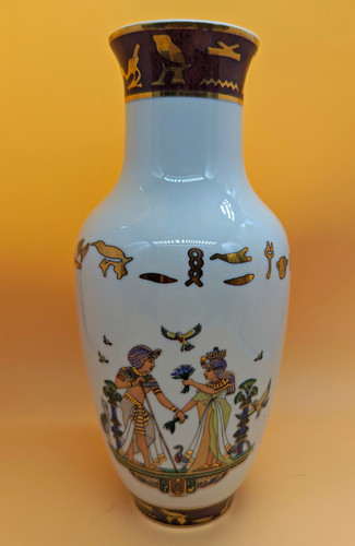 Vintage fine royal porcelain - vintage,