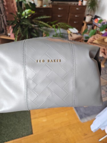 Ted baker toiletries - baker, bag.