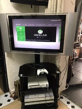 Sony Wega LDM-3210 with Box and Remote and Xbox 360