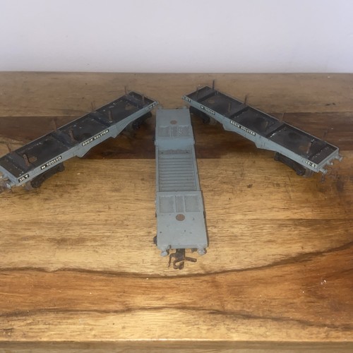 Three die cast gauge model - three,