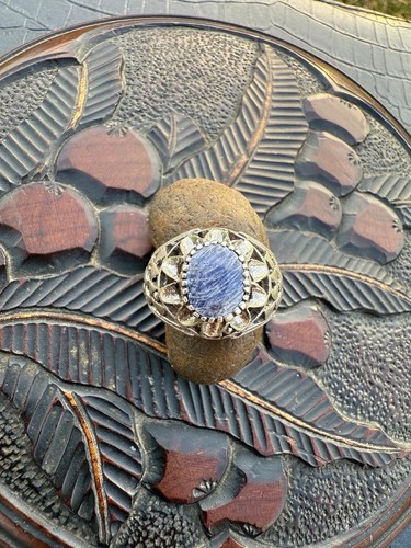 Natural blue sapphire gemstone - natural,