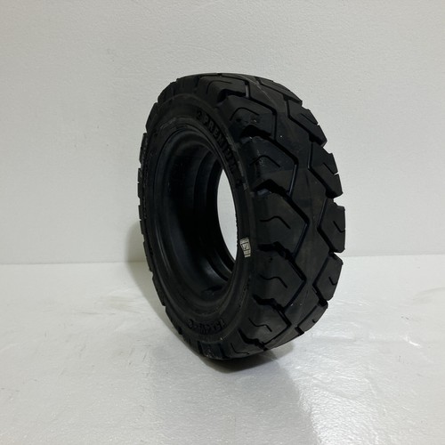 15x4 2x8 tire - 15x4-1/2x8, solid