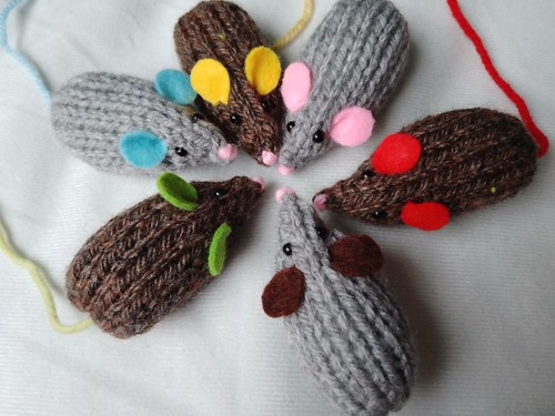 Hand knitted mice - 6, x