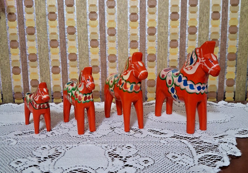 Vintage swedish dala horses - swedish,