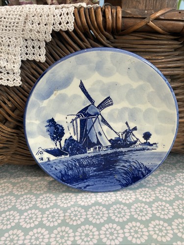 Vintage collectors plate delft - vintage,