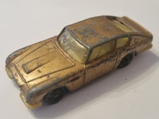 Husky Aston Martin DB6 22 Gold