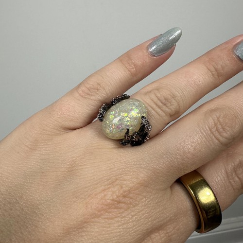 Simulated fire opal - fire, black