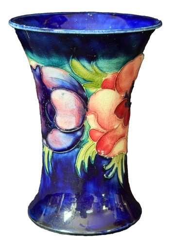 Moorcroft anemone flowers vase - anemone,