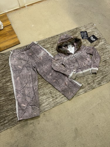 Named collective fur full - fur,