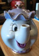 Disney Mrs. Potts and Chip tea