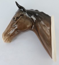 Vintage Beswick #1382 "Hunter"