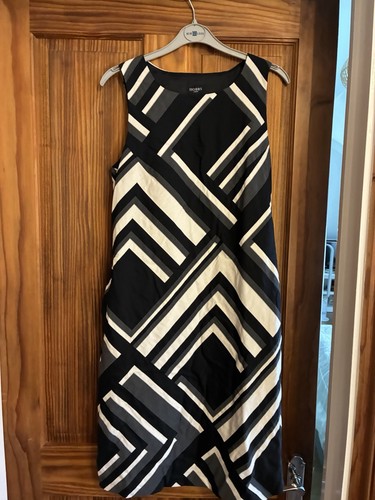 Hobbs ladies sleeveless shift - hobbs,