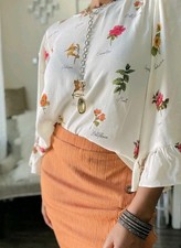 ZARA BASIC Floral Bell Sleeve