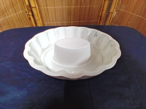 Vintage fluted ceramic - vintage,
