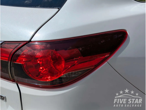 Mazda rear outer tail - 6, light
