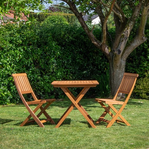 Outdoor person folding - person,