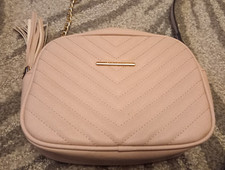 LADIES HAND BAG  DUSKY PALE PINK WITH HALF CHAIN STRAP