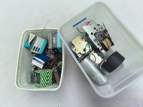 Vintage radio restoration job - restoration,