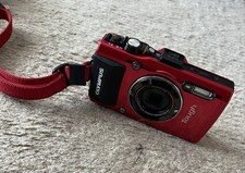Olympus Tough TG-4 Digital