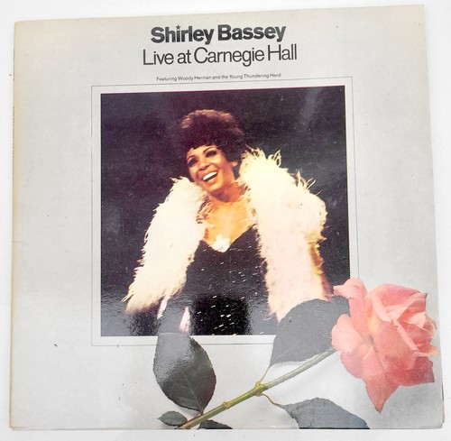 Shirley bassey live at - bassey,