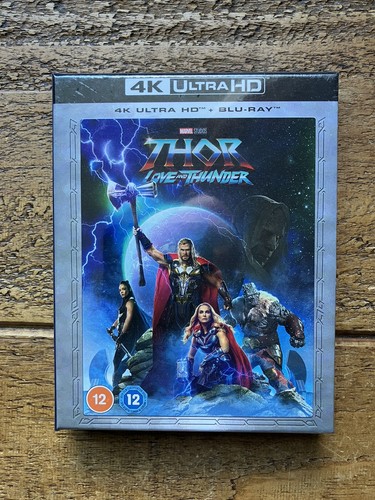 Thor love and thunder - love,