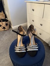 Roland Cartier  Sandals