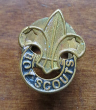 1930-50s Boy Scout Brass Lapel Scarf Badge In Good Order.