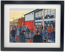 Crusaders, Seaview Stadium. Framed Football Club F.C Art Print. 14" x 11" Frame