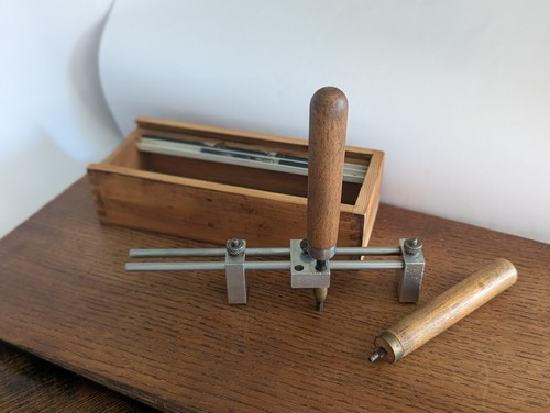 Clock bushing tool various - clock, +