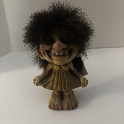 Form troll girl 115 lena - ny, #115