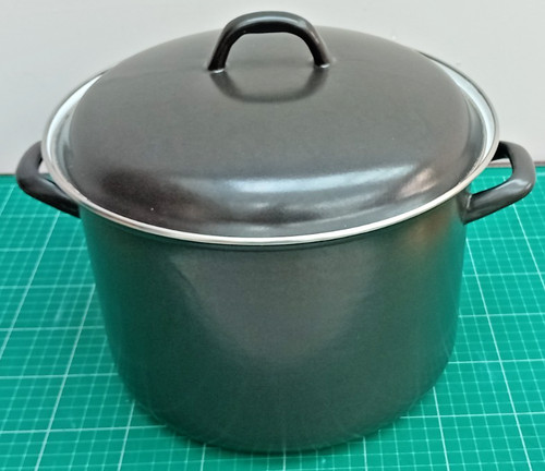 Large vintage enamel - large,