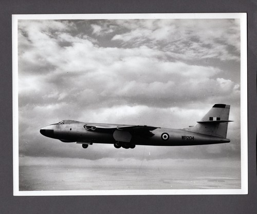 Vickers valiant large original - valiant,