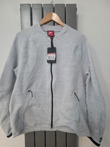 Nike tech jacket - mens, l
