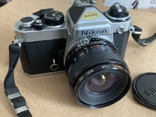 Nikon film camera kiron - fe,