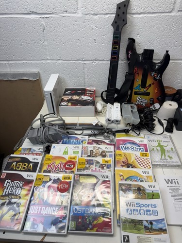 Nintendo wii console - nintendo,