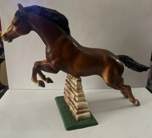 Vtg breyer horse 300 jumping - #300,