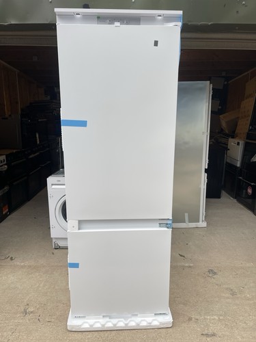Hotpoint integrated 30 - integrated, 70/30