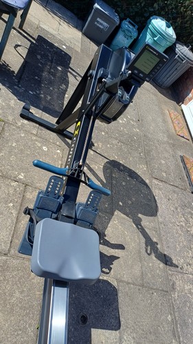 Concept2 pm5 rowing machine - concept2,