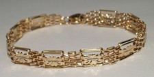 9ct Yellow Gold Gate Bracelet With Padlock 18cm