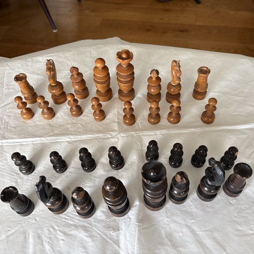 Antique complete chess set - complete,