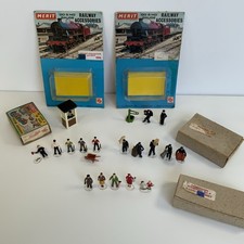 Job Lot Bundle Merit Figures