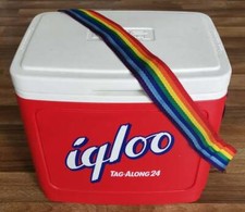 VINTAGE RETRO IGLOO TAG ALONG 24 L LITRE COOL BOX VERY RARE RED w/ RAINBOW STRAP