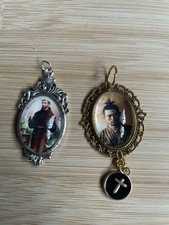 Two holy medals - medals,, francis