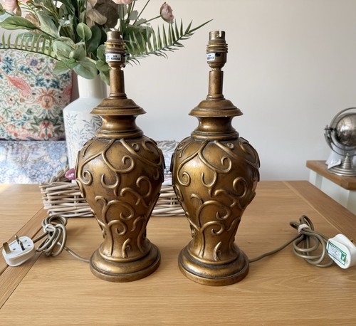 Pair table lamps vintage - table,