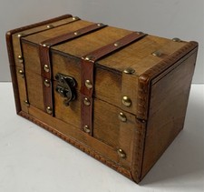 VINTAGE WOODEN CHEST DESK TOP