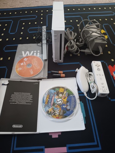Nintendo wii white - nintendo,