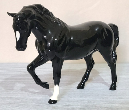 Royal doulton rare black - rare, gloss
