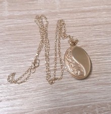 New 9ct Gold Locket And 20inch